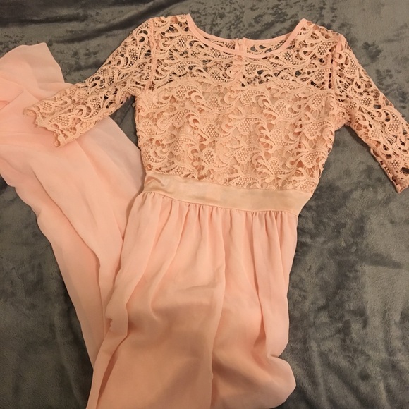Peach dress - Picture 2 of 2